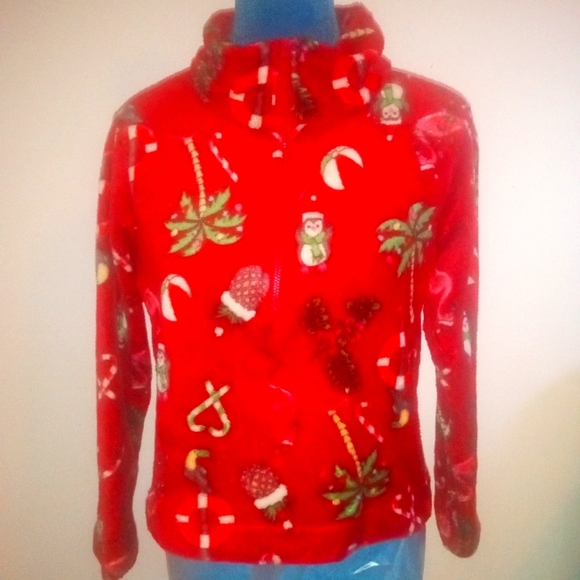 Red fleece Christmas sweater with a zipper use in good condition size 14 girls - Picture 1 of 12